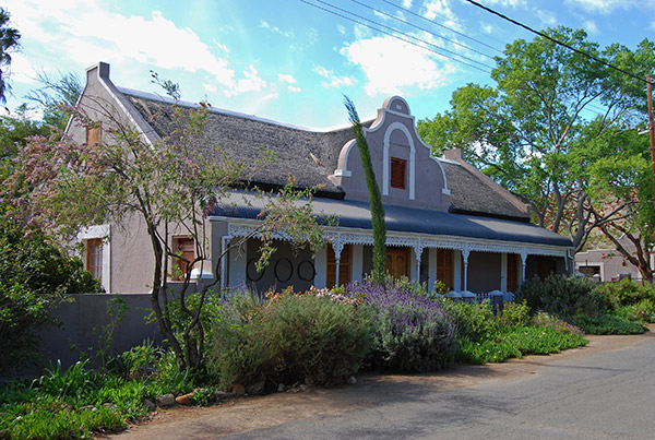 Cape Dutch Style Homestead in Prince Albert